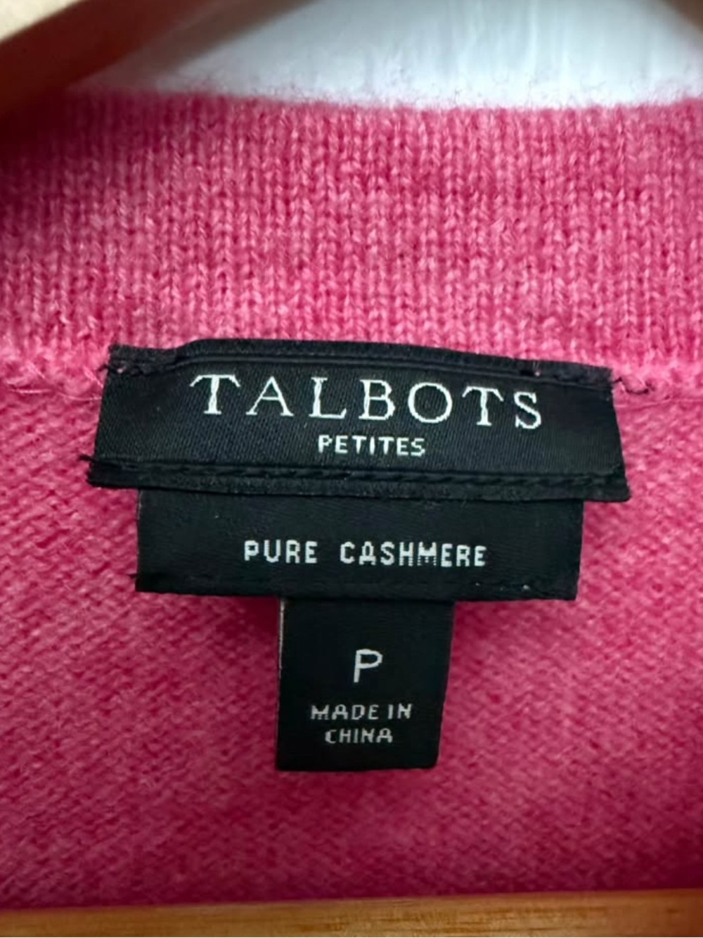 100% Cashmere Classic ‘Audrey’ Pink Sweater EUC - Picture 3 of 6